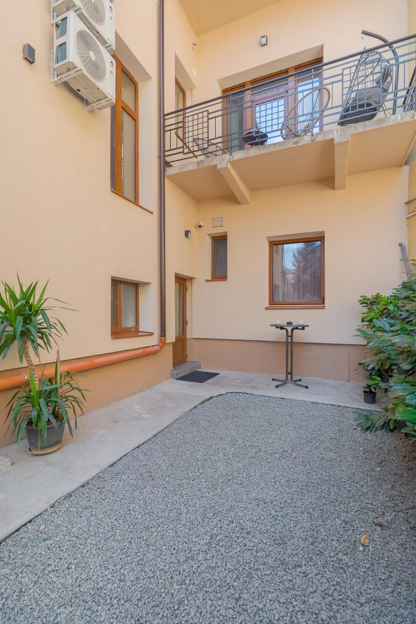 Oasis Rooms Oradea Dış mekan fotoğraf